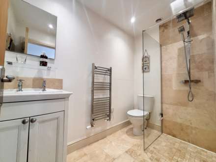 Ogbourne St George, SN8 1SL, Image 10