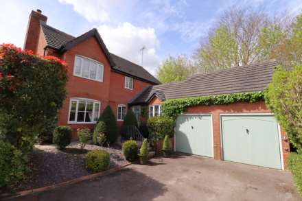 Bailey Close, Pewsey, SN9 5HU, Image 1