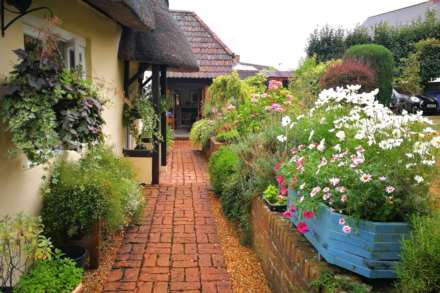 Raffin Lane, Pewsey, SN9 5HJ, Image 16