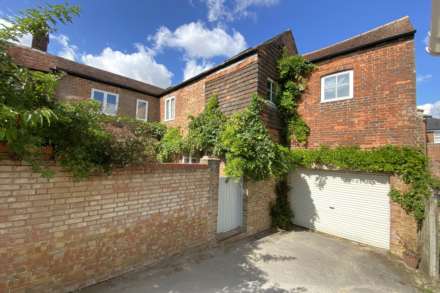 Kingsbury Street, Marlborough, SN8 1JA, Image 15