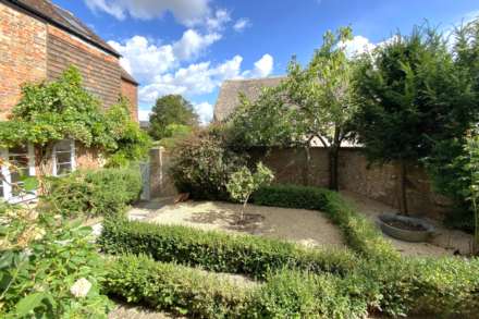 Kingsbury Street, Marlborough, SN8 1JA, Image 19