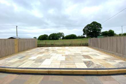 Worlds End, Beedon, RG20 8SB, Image 16