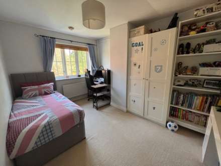 Saddlers Way, Burbage, SN8 3TX, Image 7