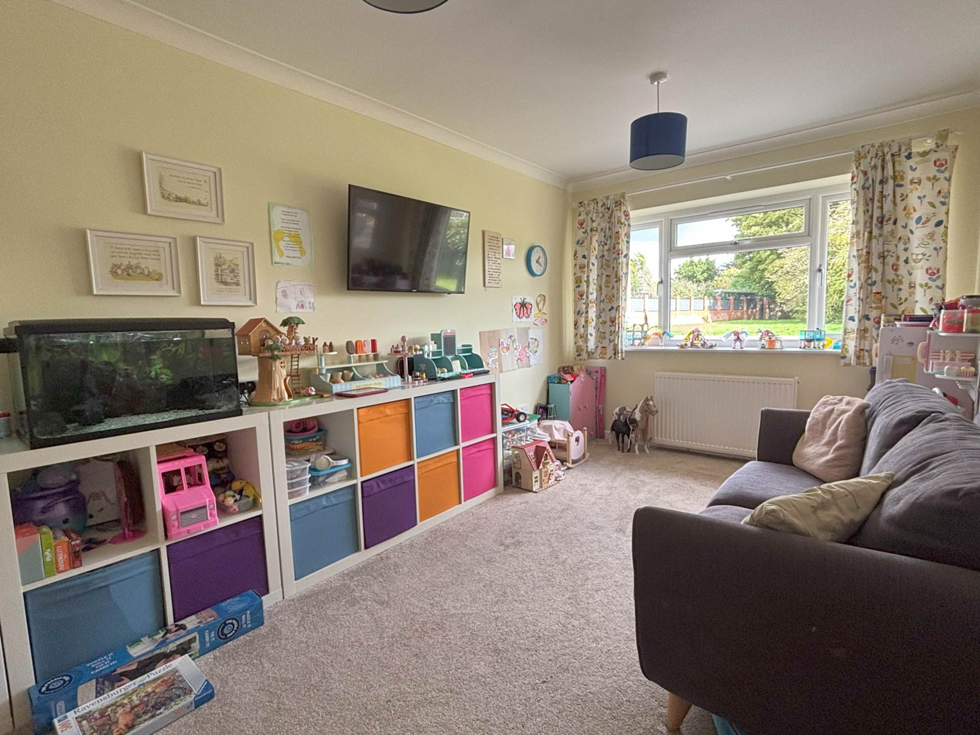 Ailesbury Way, Burbage, Marlborough, SN8 3TD, Image 6