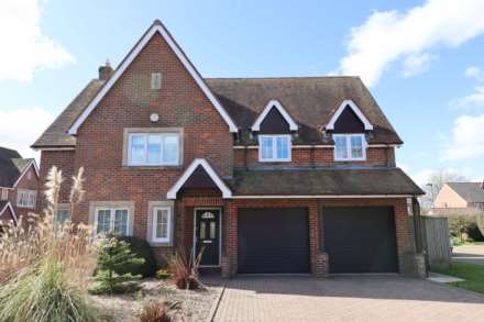 5 Bedroom Detached, Martingale Road, Burbage, SN8 3TY