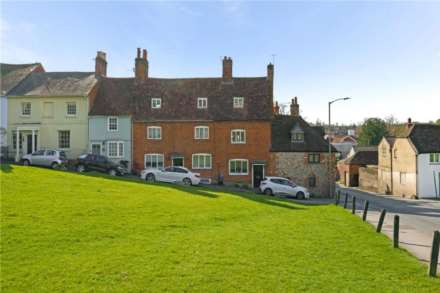 Property For Rent The Green, Marlborough