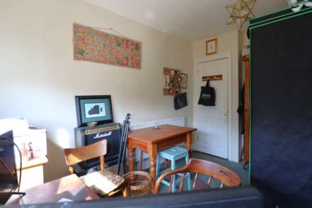 Kennet Rise, Axford, Marlborough, SN8 2EZ, Image 6