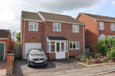 Property For Sale Stonebridge Close, Marlborough