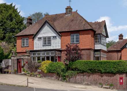 4 Bedroom Semi-Detached, The Green, Marlborough, SN8 1AL