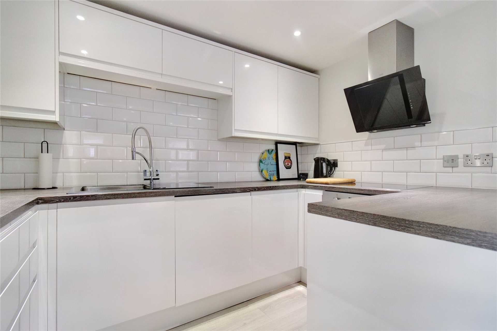 Bath Road, Old Town, SN1 4BA, Image 5