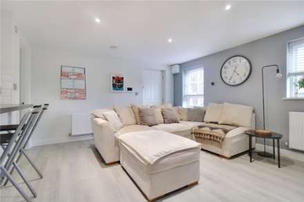 Bath Road, Old Town, SN1 4BA, Image 4