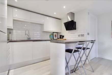 Bath Road, Old Town, SN1 4BA, Image 6