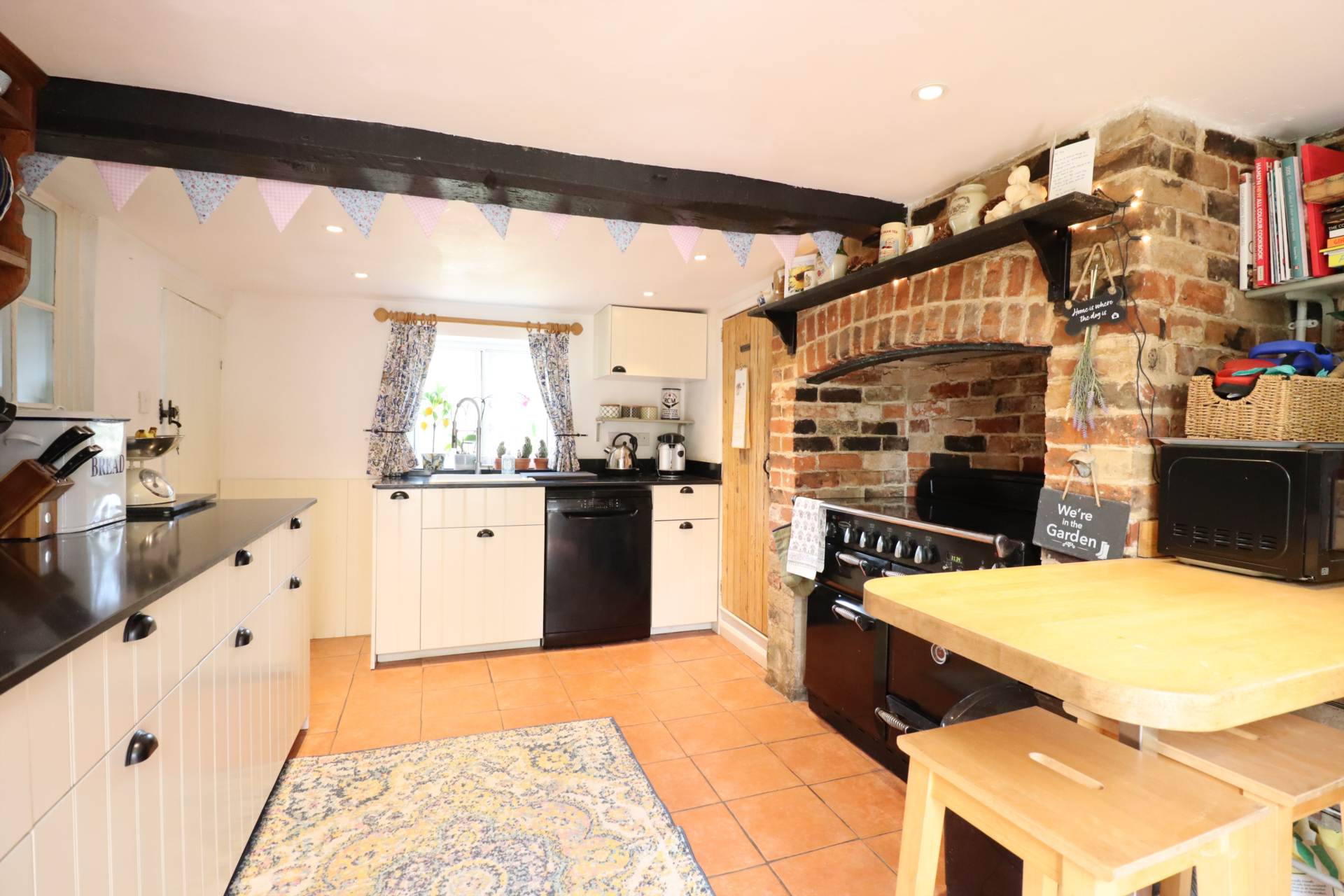 High Street, Burbage, SN8 3AA, Image 3