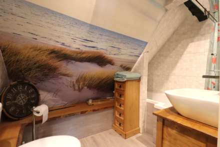 High Street, Burbage, SN8 3AA, Image 9