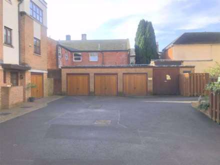 Cromwell Mews, Marlborough, SN8 1EN, Image 6