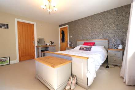 Steepe Way, Burbage, Marlborough, Wiltshire, SN8 3AX, Image 9