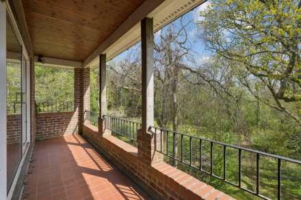 Upper Upham, Aldbourne, SN8 2LF, Image 16