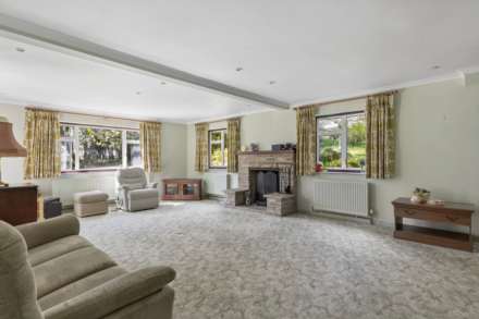Upper Upham, Aldbourne, SN8 2LF, Image 6