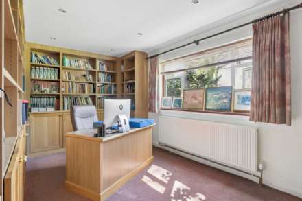 Upper Upham, Aldbourne, SN8 2LF, Image 9
