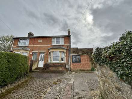 High Street, Manton, SN8 4HH, Image 11