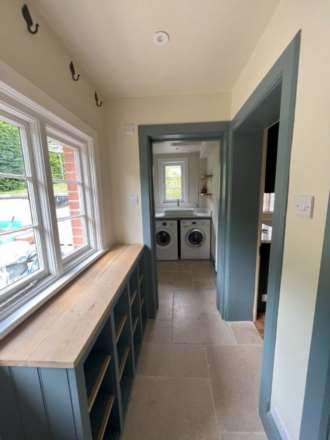 Bath Road, Marlborough, SN8 1NN, Image 8