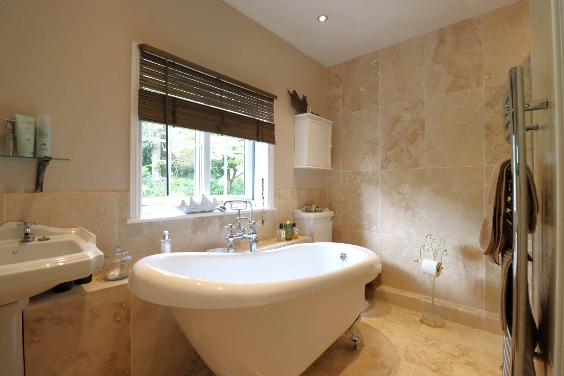 Cadley Road, Collingbourne Ducis, SN8 3EB, Image 8