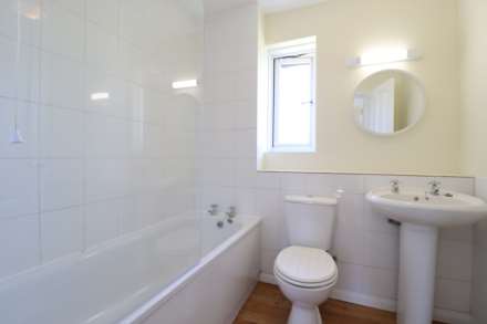 Gales Ground, Marlborough, SN8 2RS, Image 9