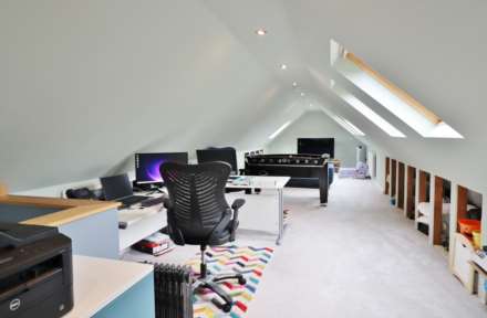 Winterbourne Monkton, SN4 9NW, Image 11