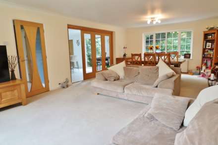 Winterbourne Monkton, SN4 9NW, Image 3