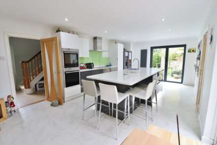 Winterbourne Monkton, SN4 9NW, Image 4