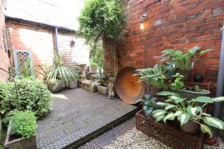 St. Martins, Marlborough, SN8 1AR, Image 9
