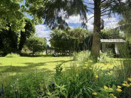 East Sands, Burbage, SN8 3AN, Image 2
