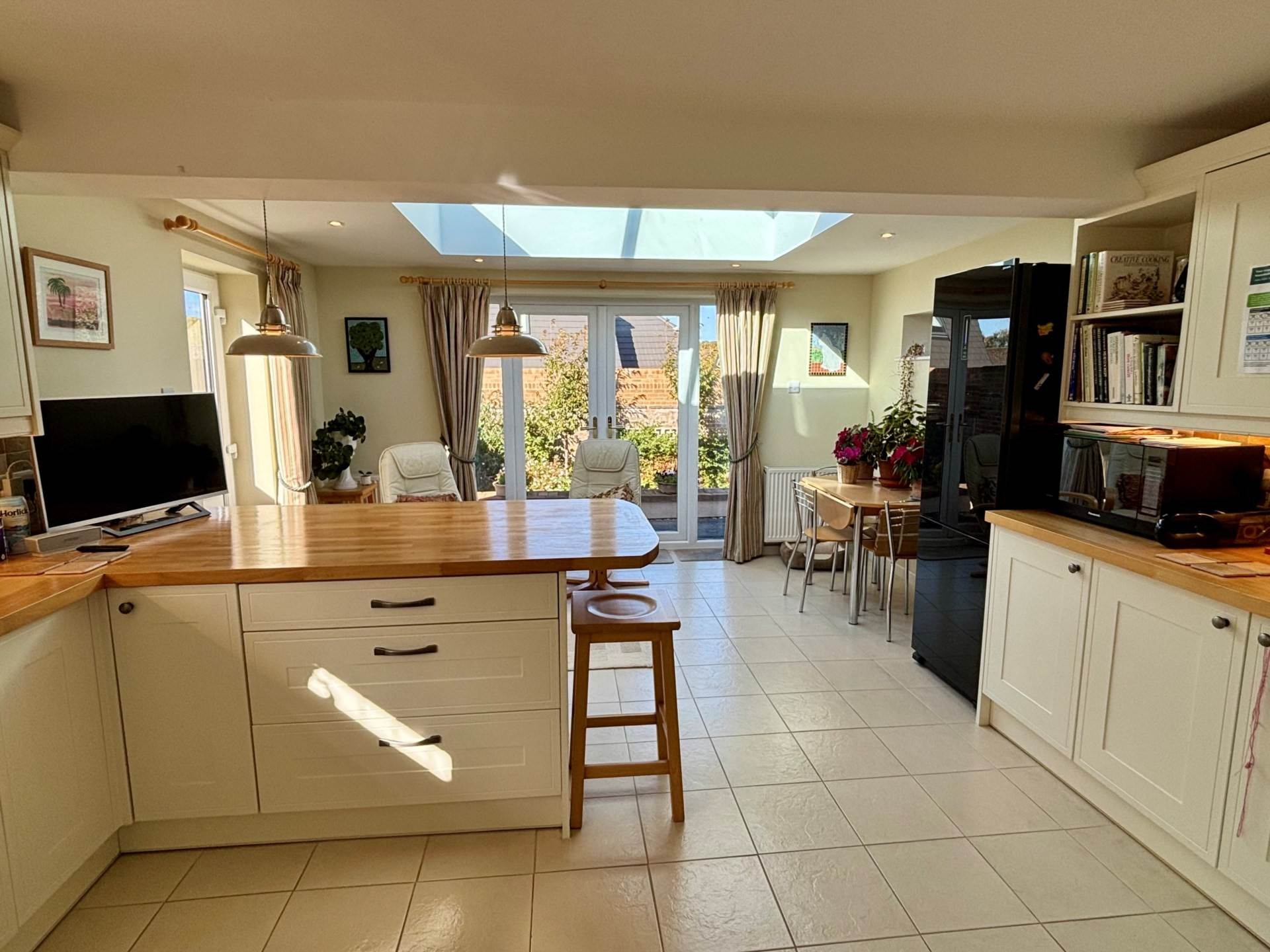 Elcot Lane, Marlborough, SN8 2AZ, Image 3