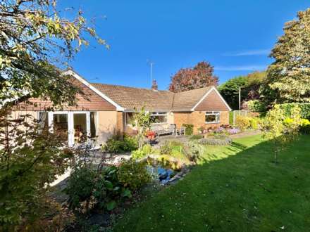 Elcot Lane, Marlborough, SN8 2AZ