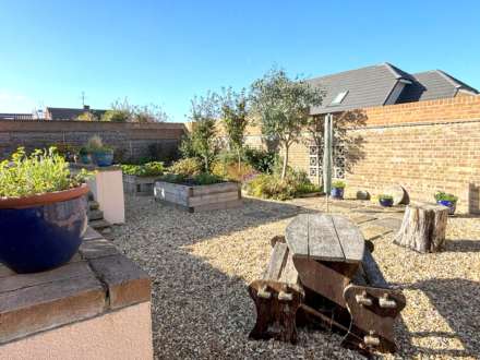 Elcot Lane, Marlborough, SN8 2AZ, Image 11