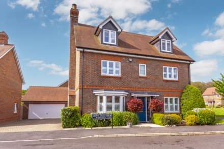 4 Bedroom Detached, Bay Tree Rise, Sonning Common, South Oxfordshire