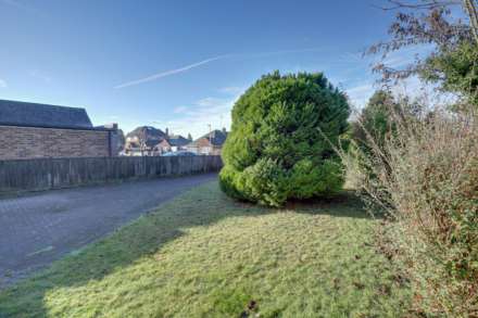 Westdene Crescent, Reading, Image 16