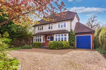 5 Bedroom Detached, Reades Lane, Sonning Common, South Oxfordshire