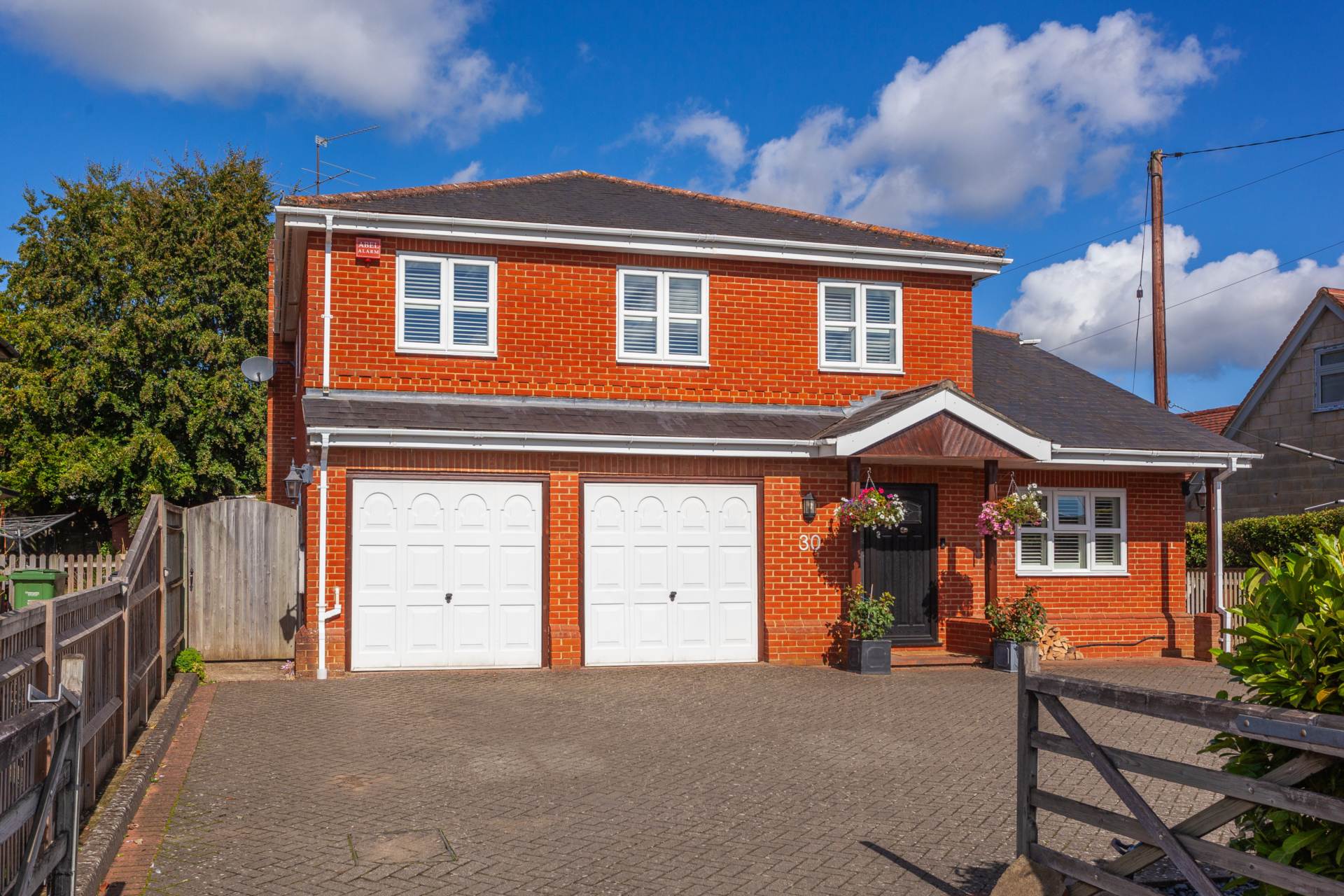 Newfield Road, Sonning Common, South Oxfordshire, Image 1