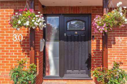 Newfield Road, Sonning Common, South Oxfordshire, Image 28