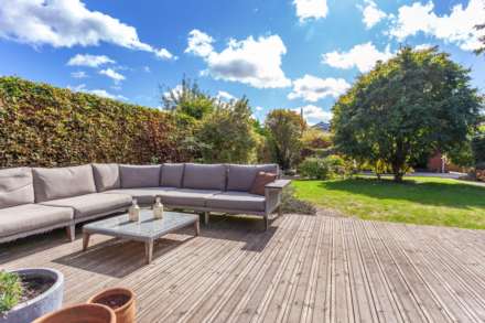 Newfield Road, Sonning Common, South Oxfordshire, Image 32