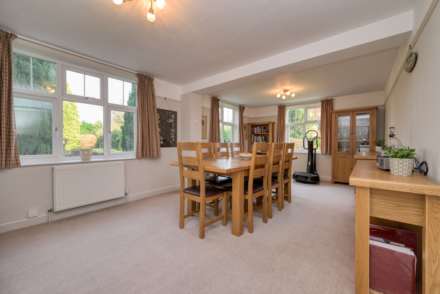 Kennylands Road, Sonning Common, South Oxfordshire, Image 10