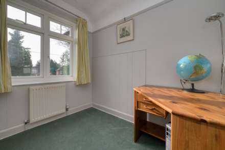 Kennylands Road, Sonning Common, South Oxfordshire, Image 19