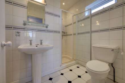 Kennylands Road, Sonning Common, South Oxfordshire, Image 22