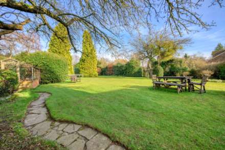 Kennylands Road, Sonning Common, South Oxfordshire, Image 3