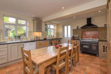 Kennylands Road, Sonning Common, South Oxfordshire, Image 5