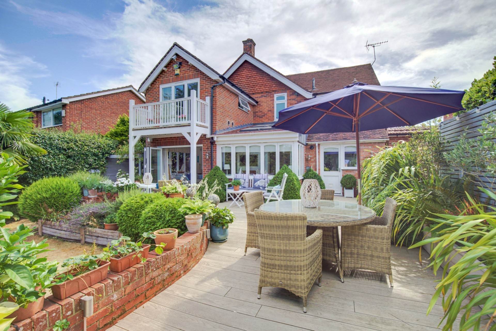 Peppard Road, Emmer Green, Reading, Image 13