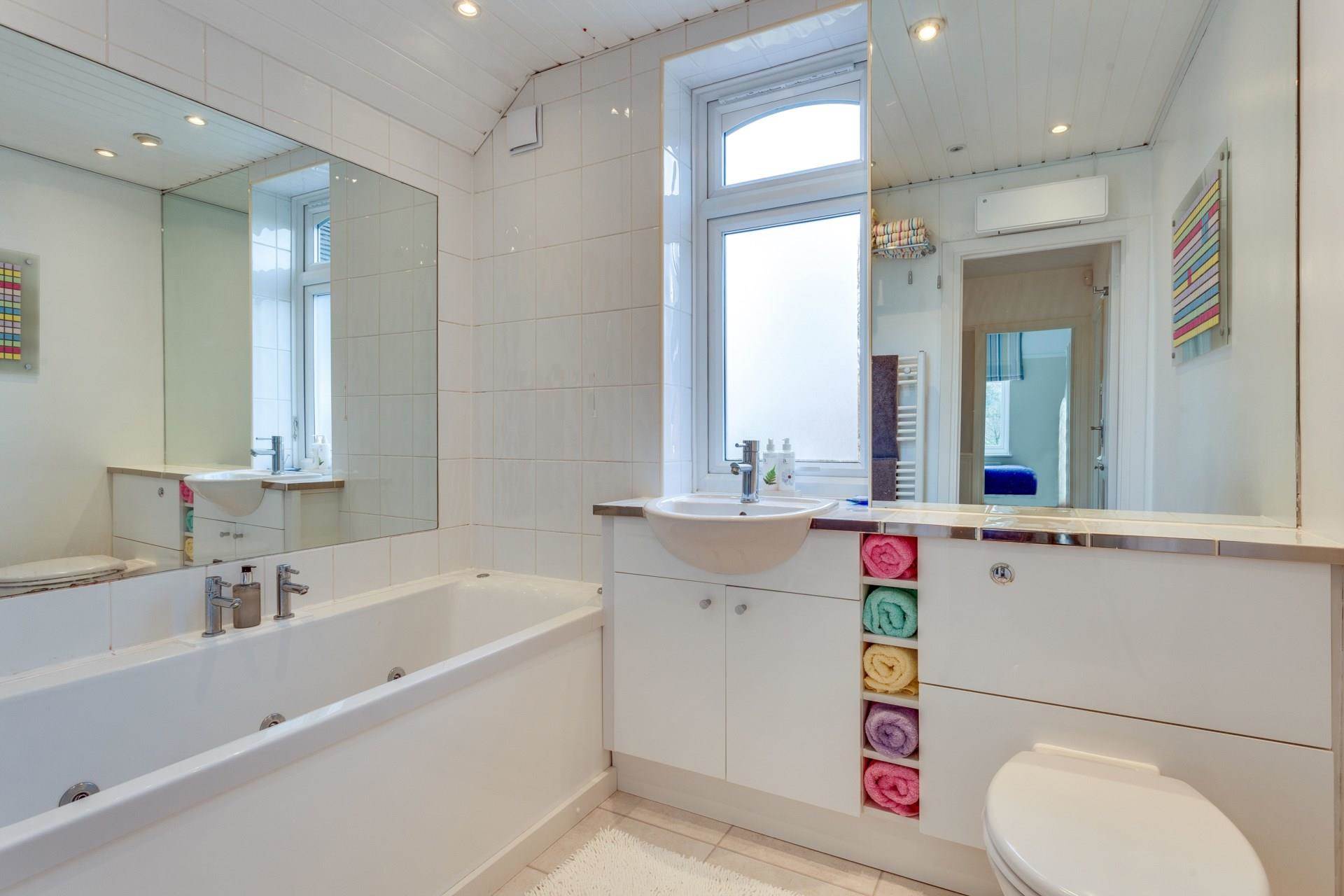 Peppard Road, Emmer Green, Reading, Image 25