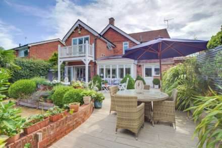 Peppard Road, Emmer Green, Reading, Image 13