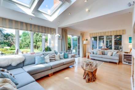Peppard Road, Emmer Green, Reading, Image 20